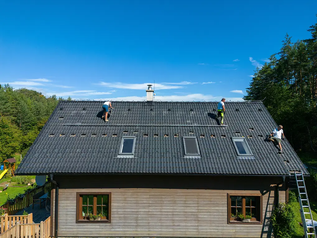how to grow a roofing business